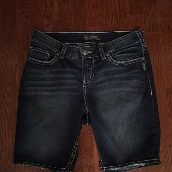 Silver Jeans Co. Denim Bermuda Shorts Size 14 | Long/L 11 Dark Wash - Picture 5 of 6